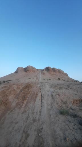 عکس تپه باستانی نظام آباد