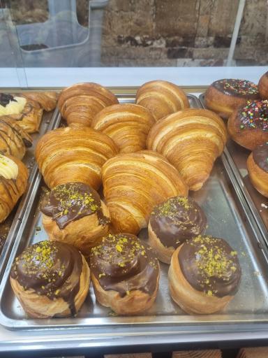 عکس نان مهرابیان