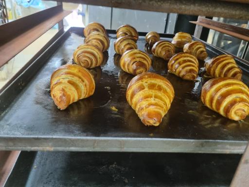 عکس نان مهرابیان