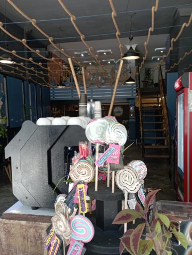 عکس کافی شاپ و قهوه کوک