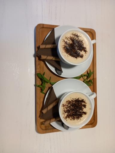 عکس کافی شاپ و قهوه کوک