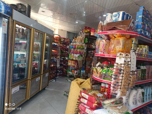 عکس فروشگاه مواد غذایی پارسیان 