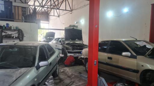 عکس تعمیرگاه زانتیا امید