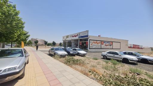 عکس تعمیرگاه زانتیا امید