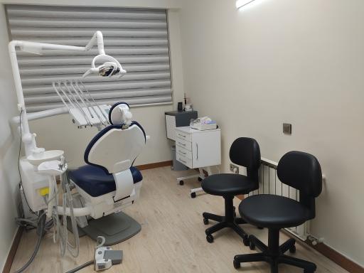 عکس دندانپزشکی توسکام