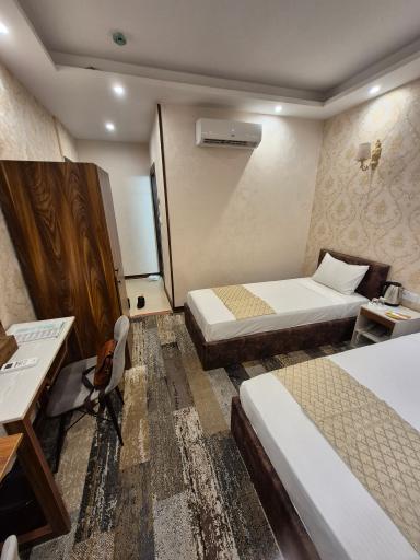 عکس هتل ورنوس