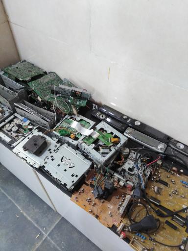 عکس خدمات برق خودرو