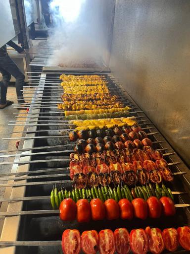 عکس کبابخانه لیمو