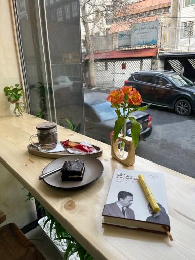 عکس کافه باش