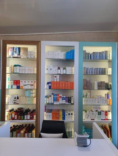 عکس داروخانه دکتر ریحانه حسینی 