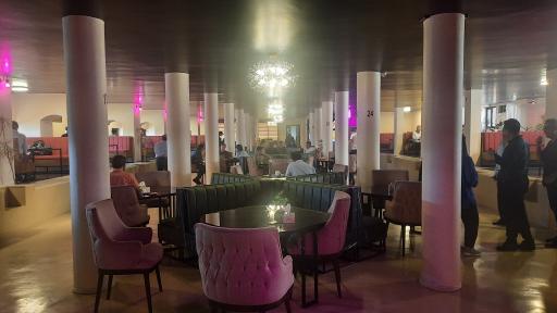 عکس رستوران آقای ماهی