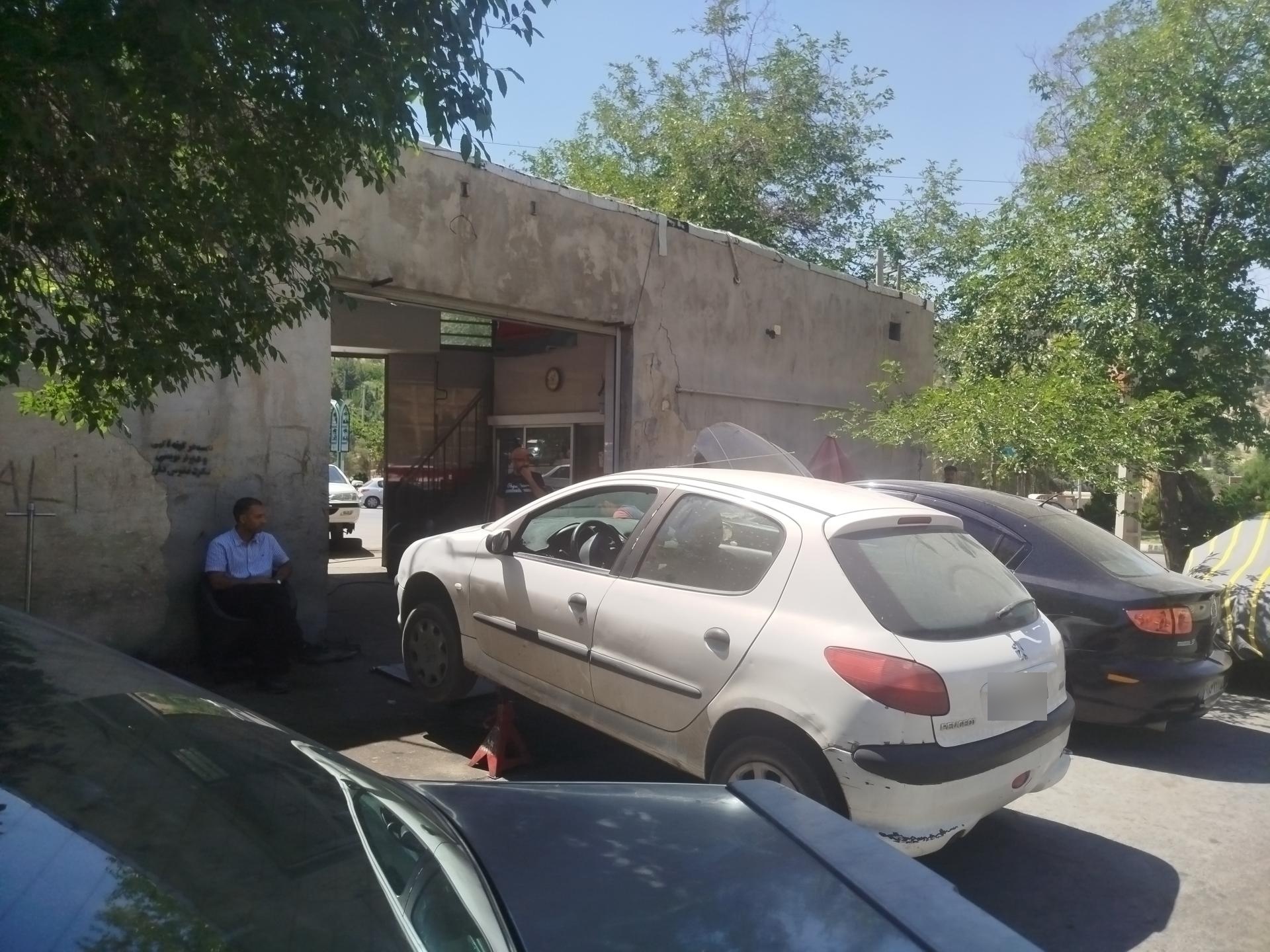 عکس جلوبندی خادم 