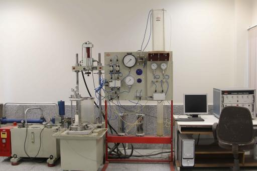 عکس بخش ژئوتکنیک مرکز تحقیقات راه مسکن و شهرسازی 