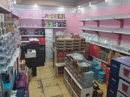 عکس فروشگاه بلور و چینی طاها