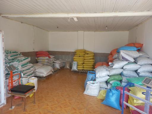 عکس خوراک دام و طیور کالاشی