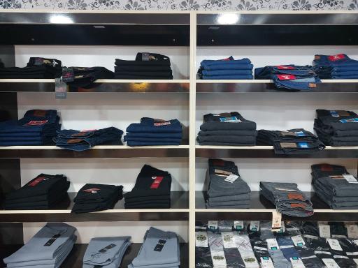 عکس فروشگاه مردانه ويژه خاص 