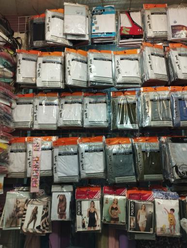 عکس پخش لباس زیر باران