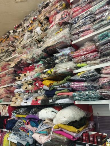 عکس پخش لباس زیر باران