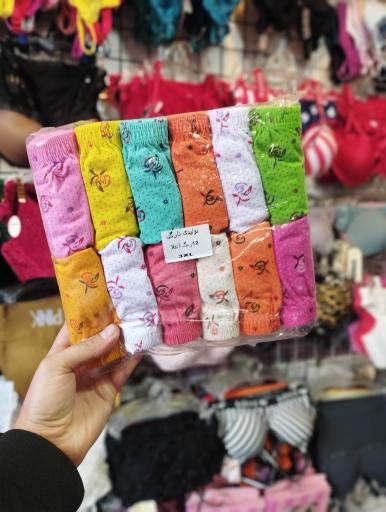 عکس پخش لباس زیر باران