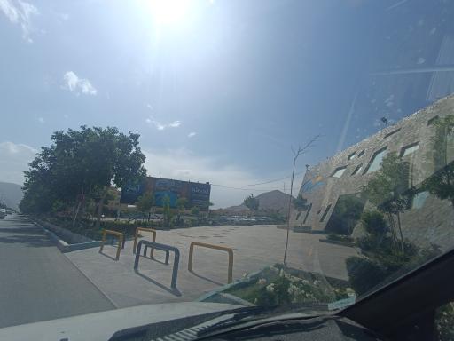 عکس پارکینگ استخر آبسار