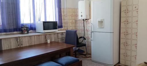 عکس سالن مطالعه دخترانه باران