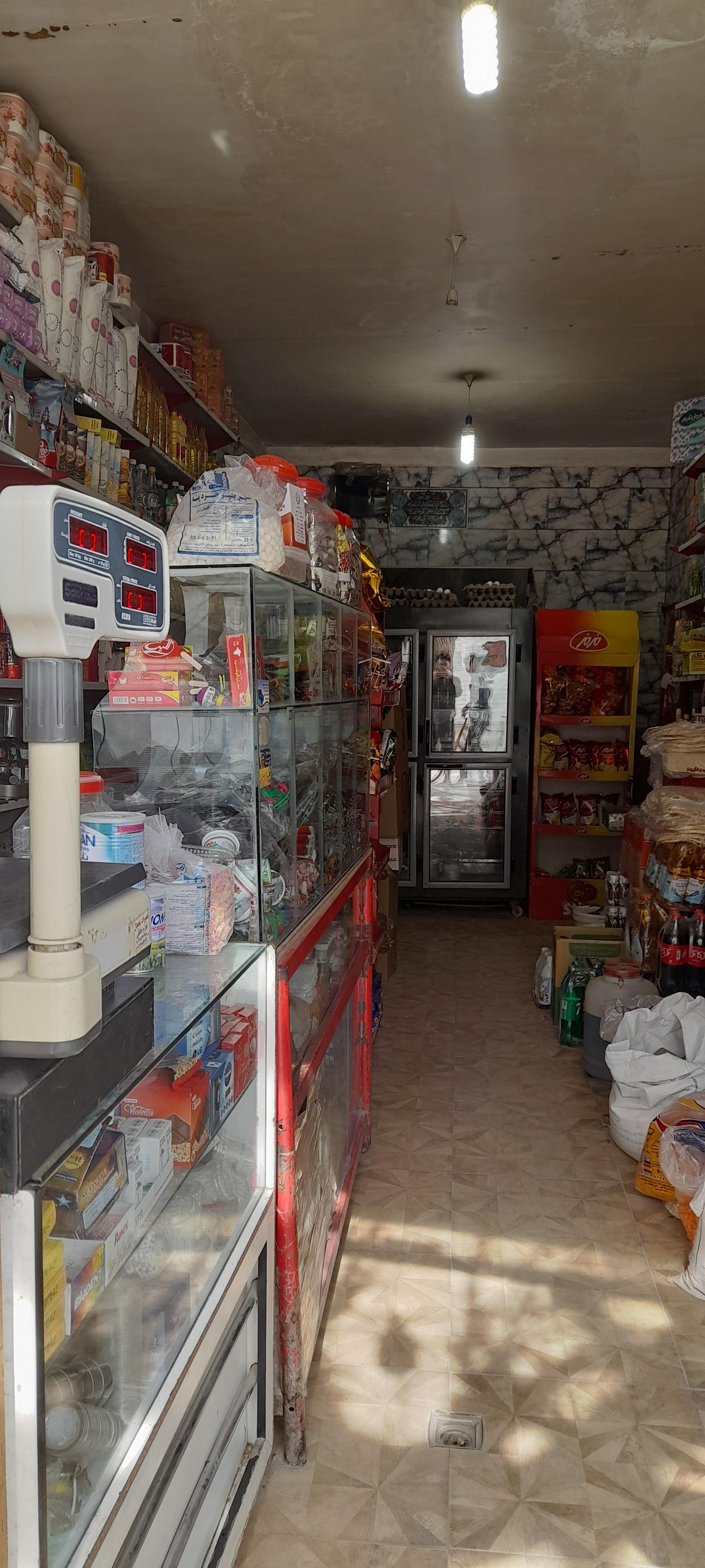 عکس سوپرمارکت زیتون