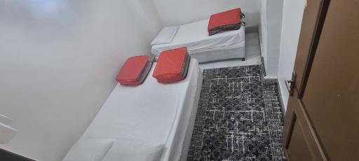 عکس مسافرخانه کمانی