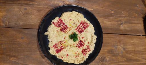 عکس کافه گیاهی (وگان) ریشه