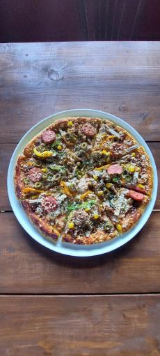 عکس کافه گیاهی (وگان) ریشه