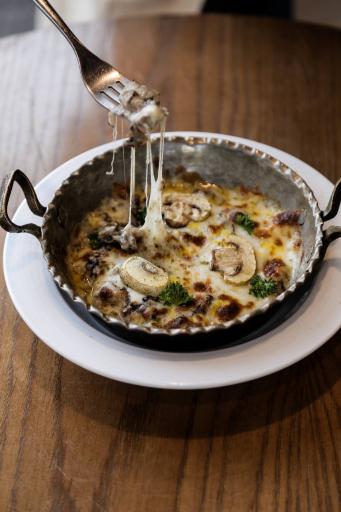 عکس رستوران نیوشا