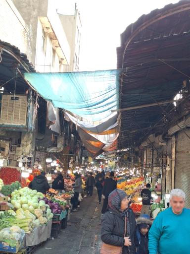 عکس راسته میوه فروشان بازار شهرستانی