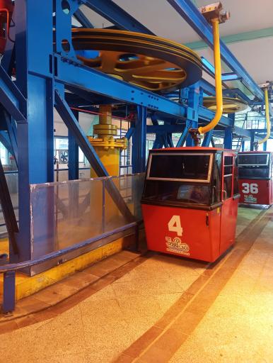 عکس تله کابین نمک آبرود