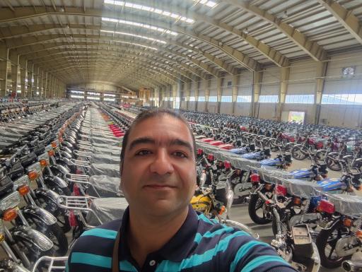 عکس نمایندگی نیرو موتور 824