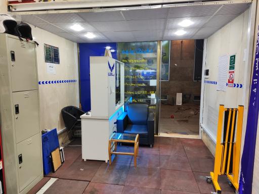 عکس نمایندگی نیرو موتور 824