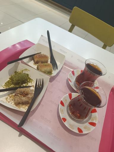 عکس عدلی باقلوا