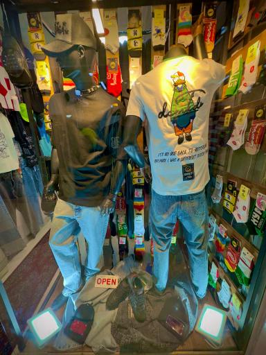 عکس پوشاک مردانه دانیال