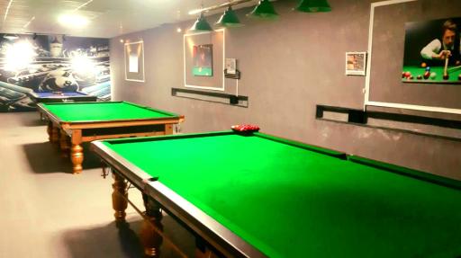 عکس باشگاه بیلارد شار