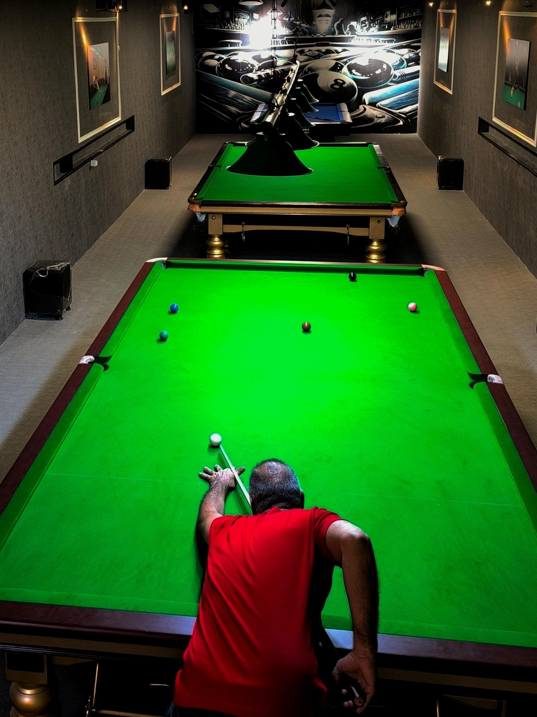 عکس باشگاه بیلارد شار