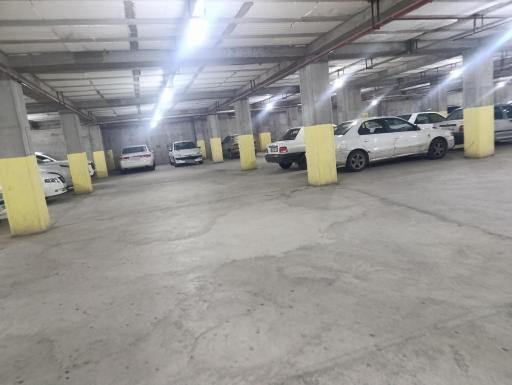 عکس پارکینگ شمالی تاناکورا