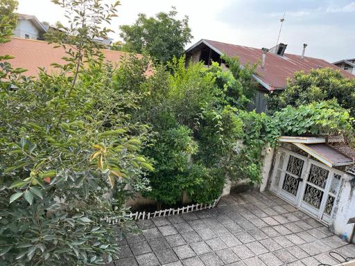عکس اقامتگاه توریستی عمارت چمن