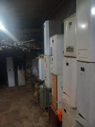 عکس آبگرمکن سازی و لوله بازکنی امیر