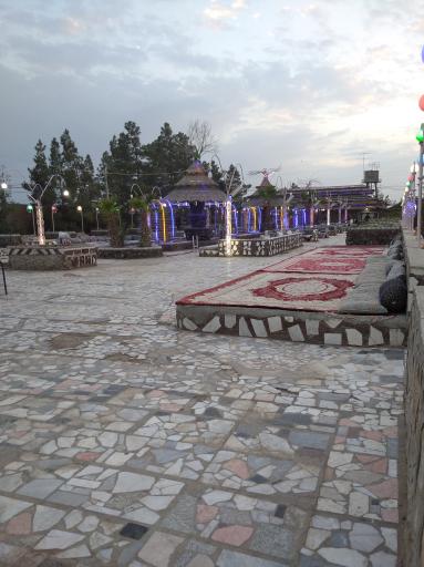 عکس مجتمع پذیرایی و تفریحی براسان