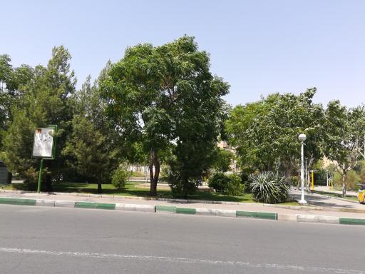 عکس بوستان زمرد