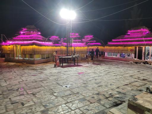 عکس مجتمع پذیرایی و تفریحی براسان