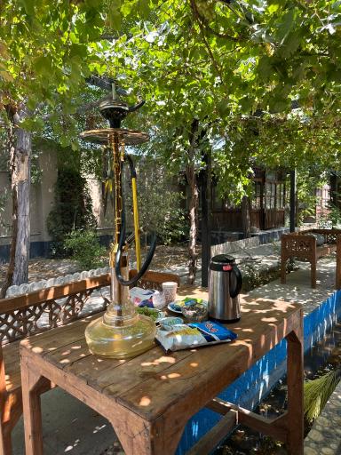 عکس باغچه رستوران سنتی کوچه باغ 