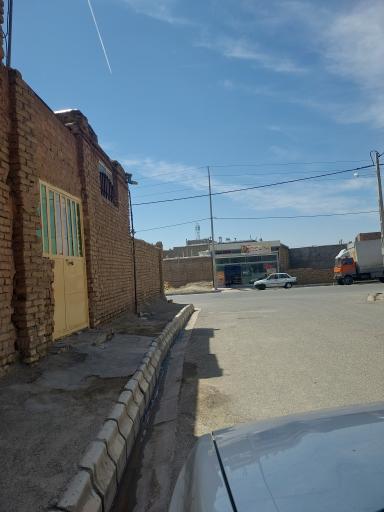 عکس نان روغنی وکلوچه طوس