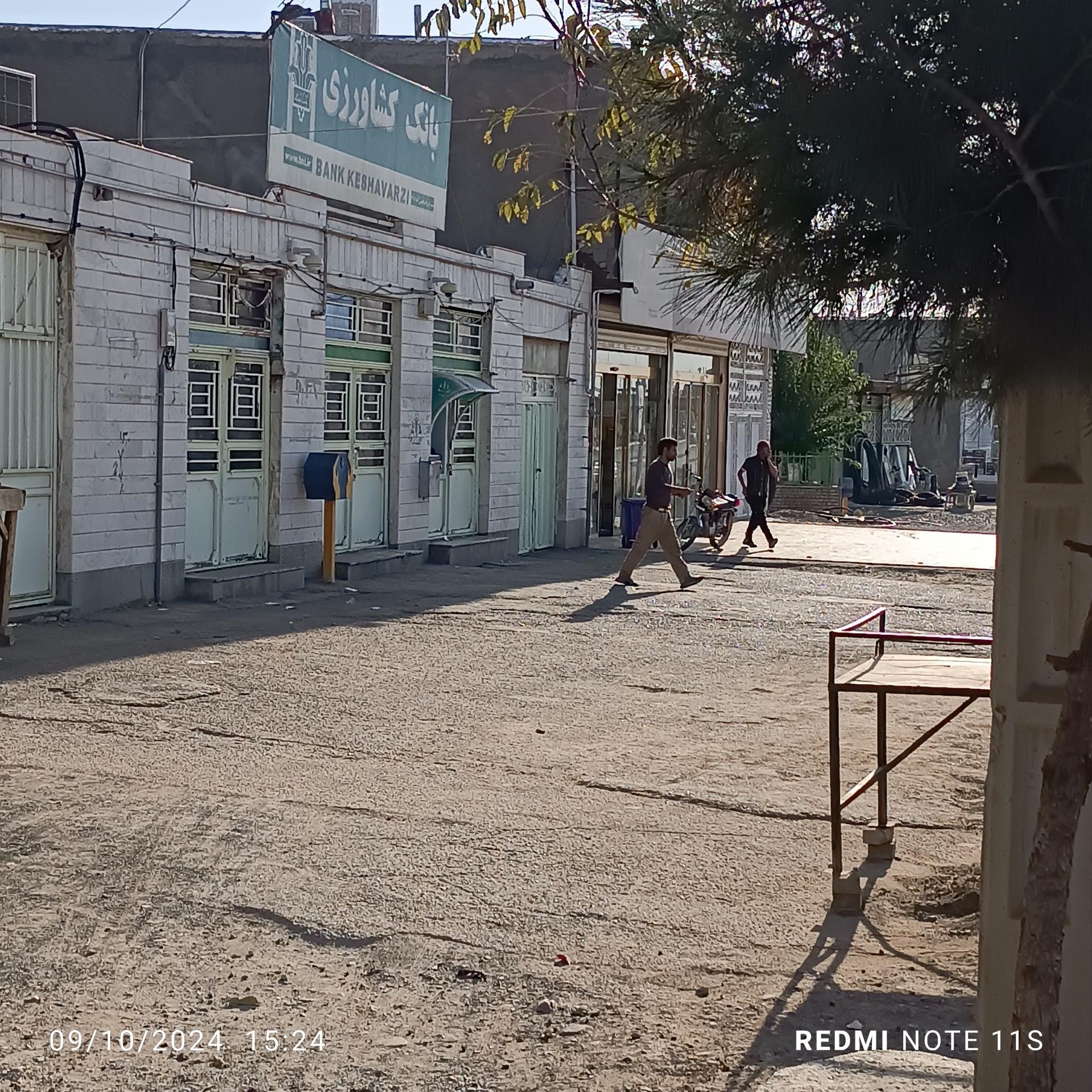 عکس بانک کشاورزی شعبه کاریزک ناگهانی