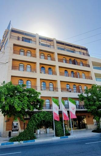 عکس هتل ناکو