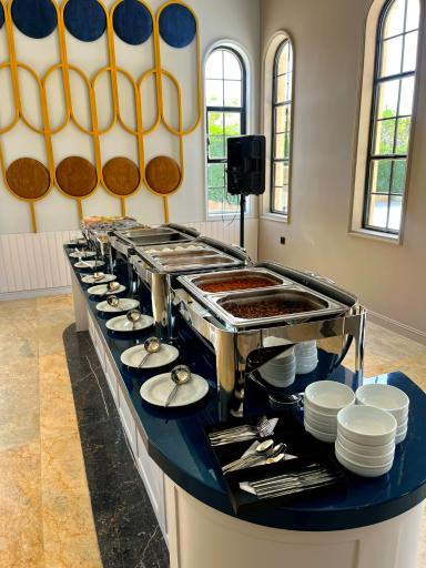 عکس هتل روشن