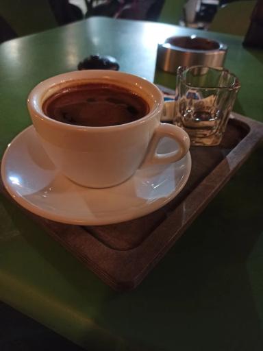 عکس هیرو کام کافه